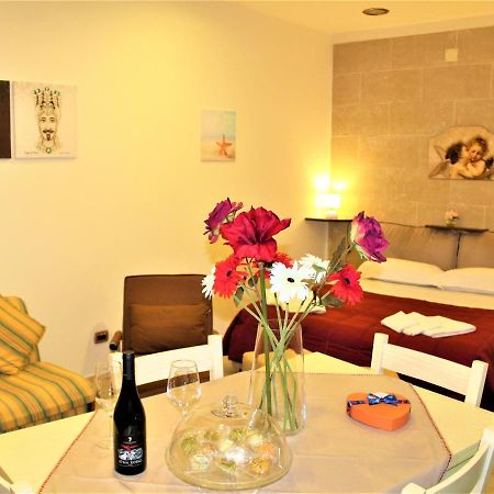 Apartament Il Conte Di Cavour Syrakuzy Zewnętrze zdjęcie