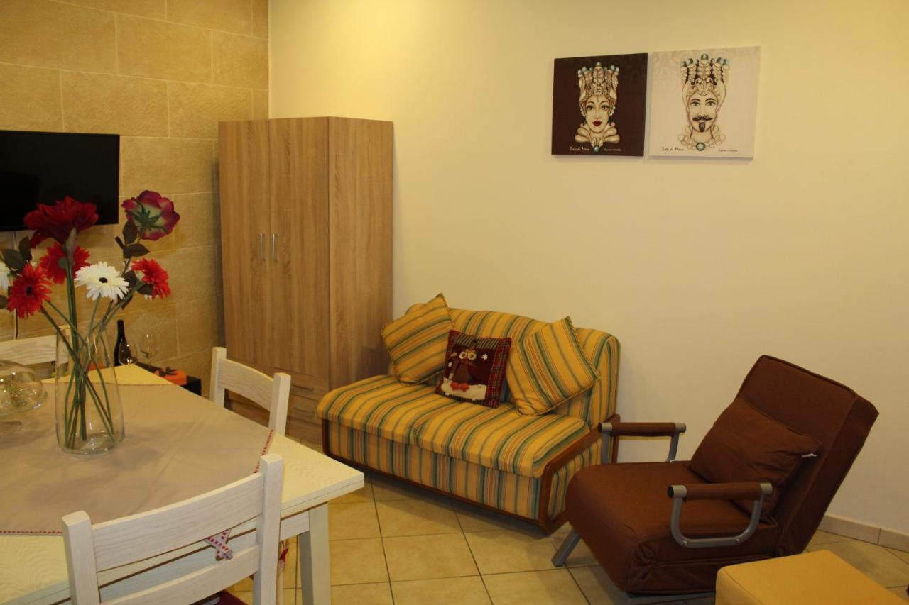 Apartament Il Conte Di Cavour Syrakuzy Zewnętrze zdjęcie